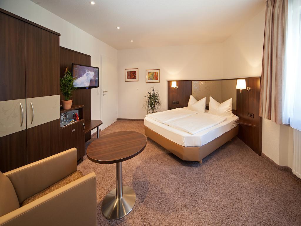 Hotel Engel ラインミュンスター エクステリア 写真